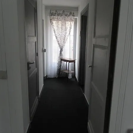 펜션 Maison De En Perigord Noir Saint-Alvère